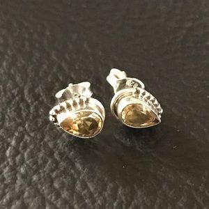 NWOT CITRINE Pear Shaped Gemstones and 925 Sterling Silver Stud Earrings